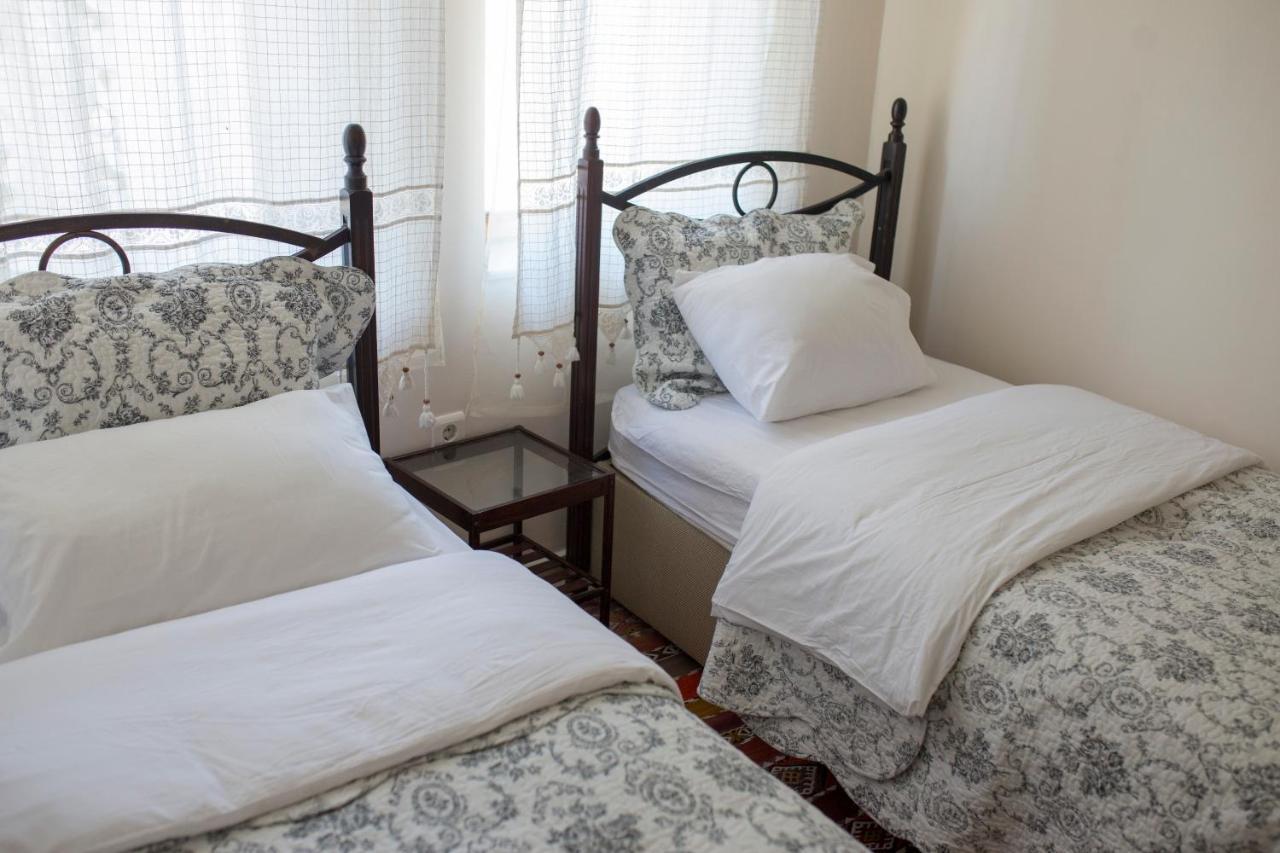גורמה Kamelya Cave Hostel (Adults Only) מראה חיצוני תמונה