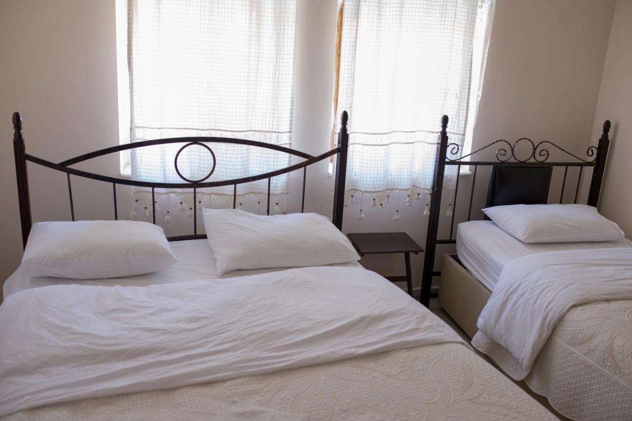 גורמה Kamelya Cave Hostel (Adults Only) מראה חיצוני תמונה