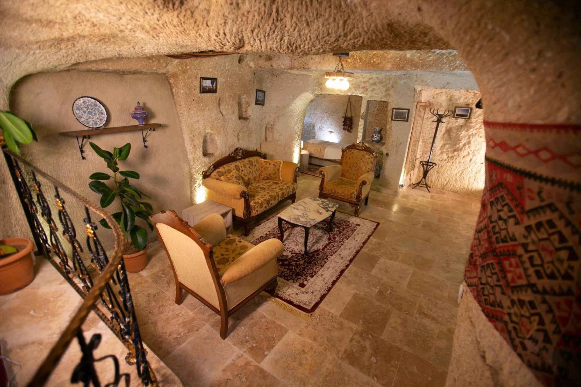 גורמה Kamelya Cave Hostel (Adults Only) מראה חיצוני תמונה