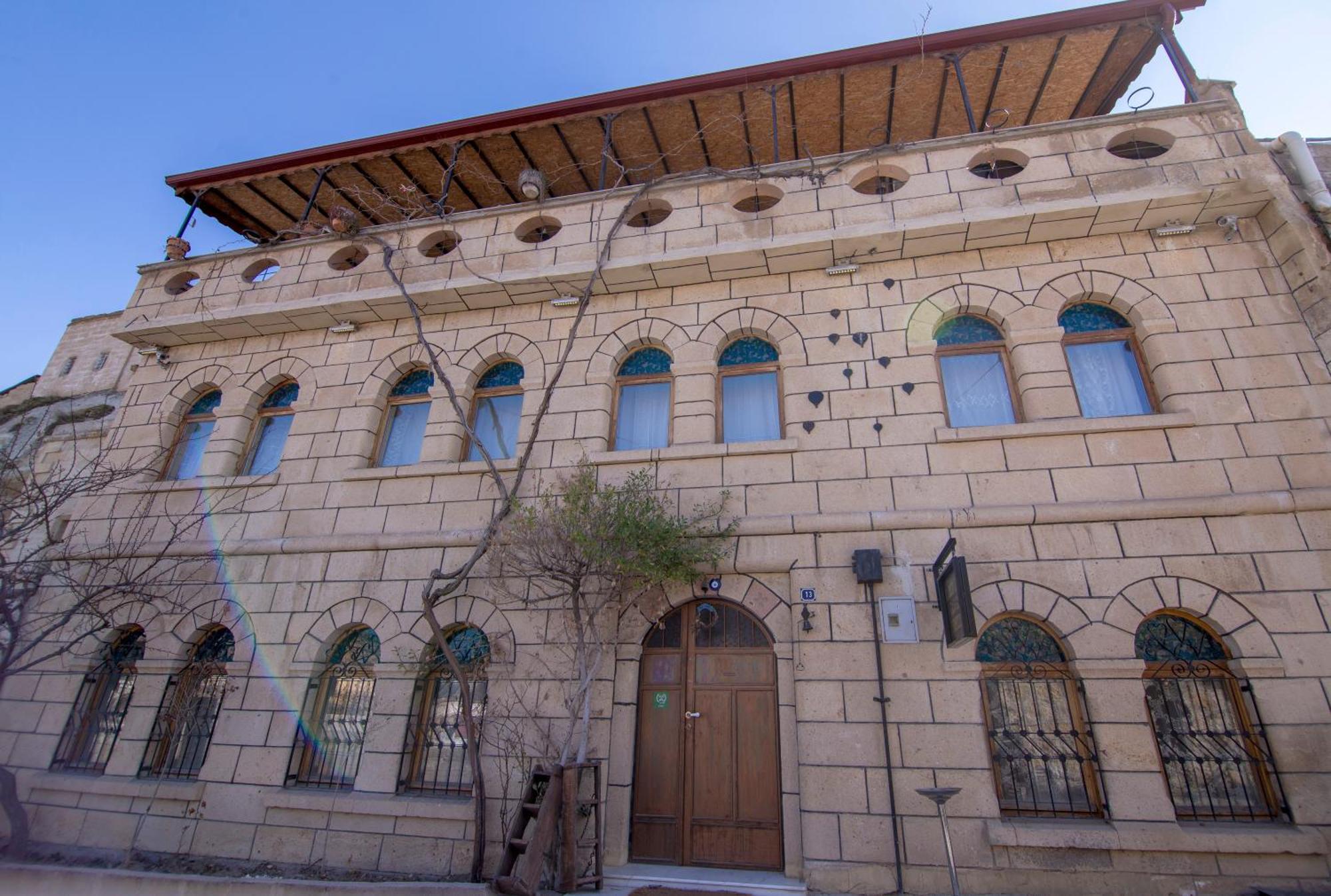 גורמה Kamelya Cave Hostel (Adults Only) מראה חיצוני תמונה